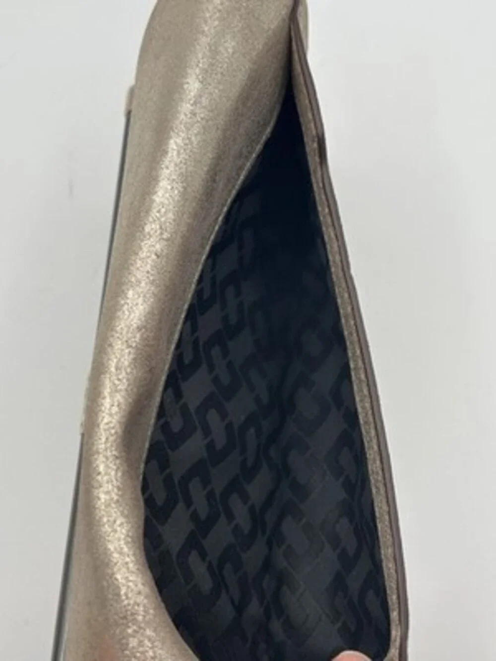 Diane von Furstenberg Metallic Gold Clutch Metal Magnetic Heavy Gorgeous!